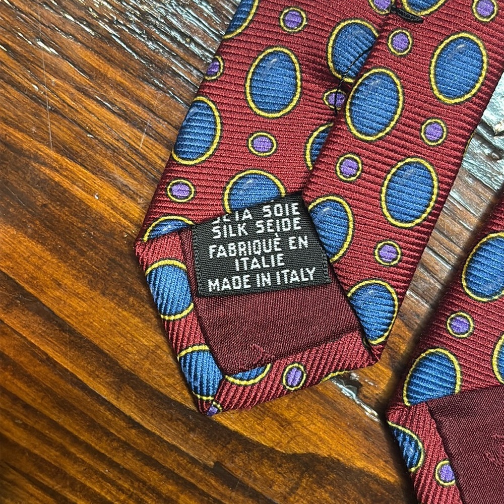 Chanel Neck‎ Tie - Picture 7 of 7